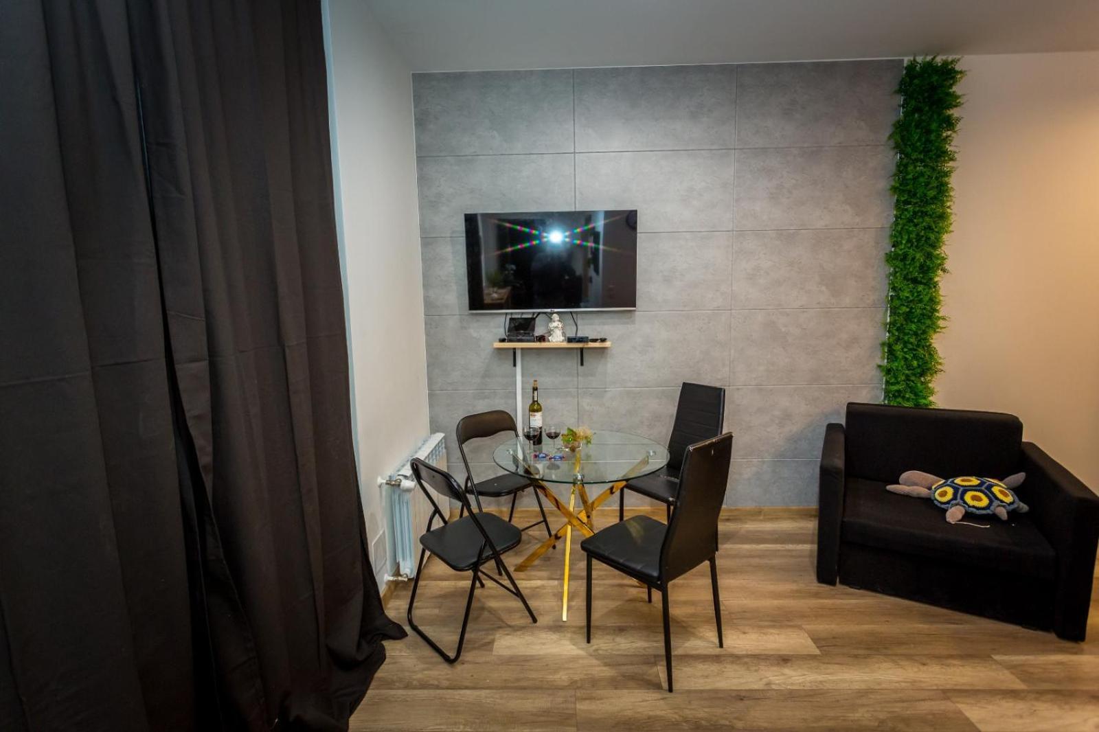 Apartamenty Centrum 瓦乌布日赫 客房 照片